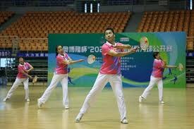 野茂英雄在洛杉矶道奇队主场外设立的雕像，成为球迷朝圣的必经之地